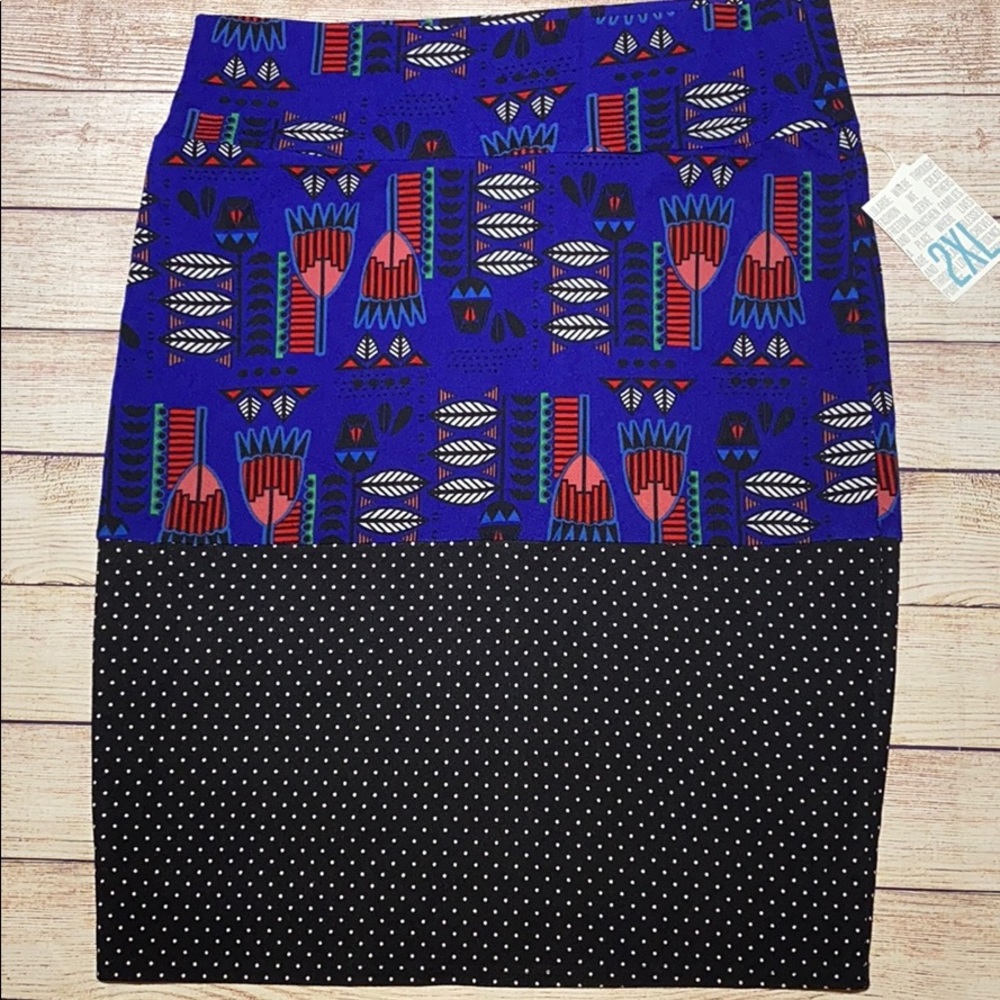 NWT Lularoe 2XL Cassie Bundle. - Picture 5 of 8